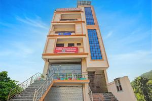 FabHotel Dwarika Inn