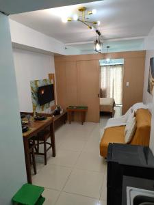 Smdc Wind Residences Tagaytay with Balcony 19th floor