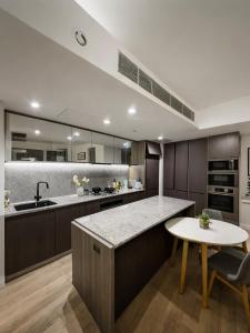 Sunset Sky Nest CBD 65F