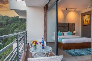 Silver wings Kasauli