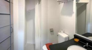 J Two S Pratunam Hotel