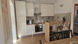 Apartman Damir 1 by Villas Guide