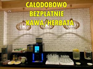 Grand Stasinda Bal Sylwestrowy Animacje Własny Stok Dwa Posiłki Bogaty Bufet Baseny Kręgielnia Grota Sauny Squash Siłownia Place Zabaw Widoki 1000mnpm