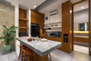 Ocean Walk 2 by BaliSuperHost