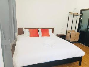 First Light Garden House