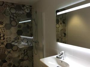 B&B / Chambres d'hotes Le Clos du miroir : photos des chambres