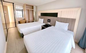 O2 Grand Suvarnabhumi Airport - Free Scheduled Shuttle from Hotel to Suvarnabhumi Airport