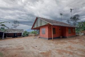 Dream Acres Mudhouse