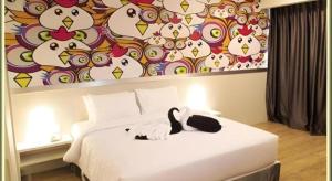 Nite and Day Batam Jodoh Square