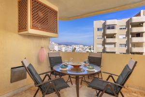 Mirador del Puerto by Lica Homes