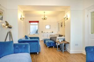 5 Bed in Mumbles oc-l34618