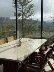 Ozone The Misty Villa ooty ,Three Bed Room Luxury Private Jacuzzi Villa