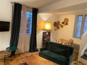 La source, maison de ville vieux Périgueux