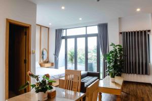 Minh Hung Apartment & Hotel