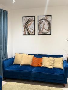 Executive 3-Bed 2-Bath Apartment Central London