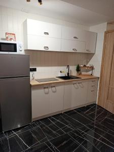 Dwupokojowe mieszkanie w Łomiankach