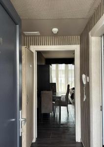 LUX CENTRAL APARTMAN WITH FRee PRIVATE PARKING