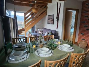 Apartament Widokowy Szczyrk - z darmowym parkingiem i balkonem z widokiem na stok- BestRooms