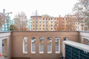 Elegant Certosa Apartment - 5 Minutes from the Duomo