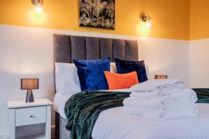 Compton House - 3 bedrooms