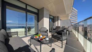 SUNSET SAILORS sea & sky apartment