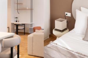 Museum Family 3BR Apartment by UPSTREET