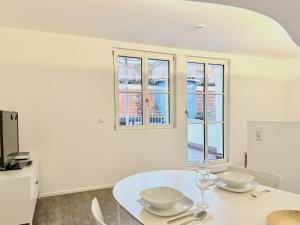 Ferienwohnung Metta - hochwertig sanierter Altbau mit Terrasse auf der Insel