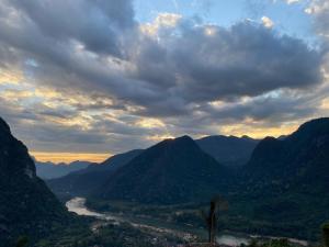 Veranda guesthouse and Bungalows
