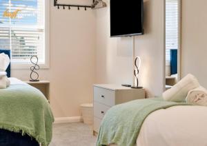 Central 2BR Flat at Wellwynd I Parking Included