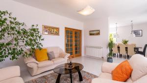 Villa None Kate by Villas Guide