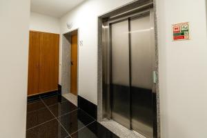 Piornais - swimming pool and private parking