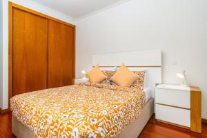 Piornais - swimming pool and private parking