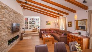 Villa Olive by Villas Guide