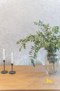 Spacious 3BR Retreat w 2 Baths & Fast Wi-Fi