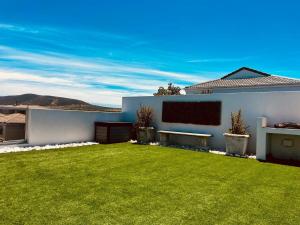 Big Bay Horizons - with private rooftop terrace!