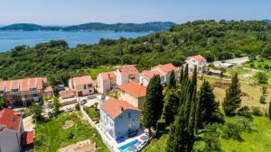 Villa Tesa by Villas Guide