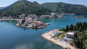 Villa Juma by Villas Guide