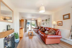 4 Bed in Woolage Green oc-f29907