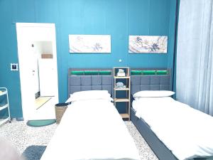 FARISHTAs house two bedroom apartment