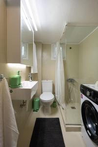 Prime Central Modern Stay