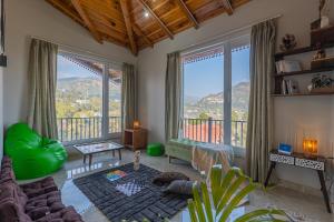 SaffronStays The Kumaoni Abode