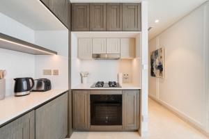 2BR Beachfront Apartment at Palace Beach Residence