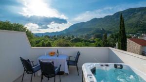 Apartment Azzurro 2 by Villas Guide