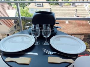 Le lac , la vielle ville 1,3 kilomètre