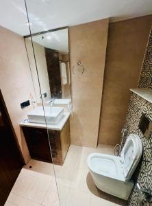 ALOHA DIVINE GANGES APARTMENTS with INFINITY POOL