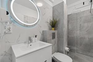 LaForesta Blue Studio