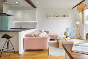 Arratik by FeelFreeRentals