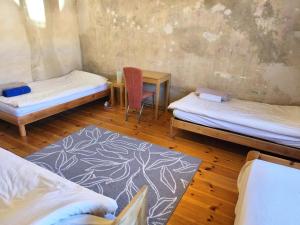 Grosses Privatzimmer mit Altbau-Charme