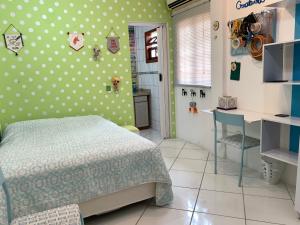 Quarto privativo com entrada independente