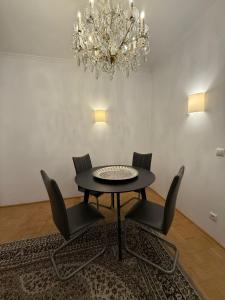 Grand Heart of Vienna City View Residence